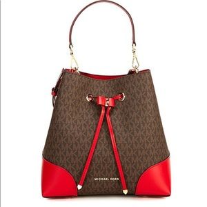 Michael Kors bucket bag